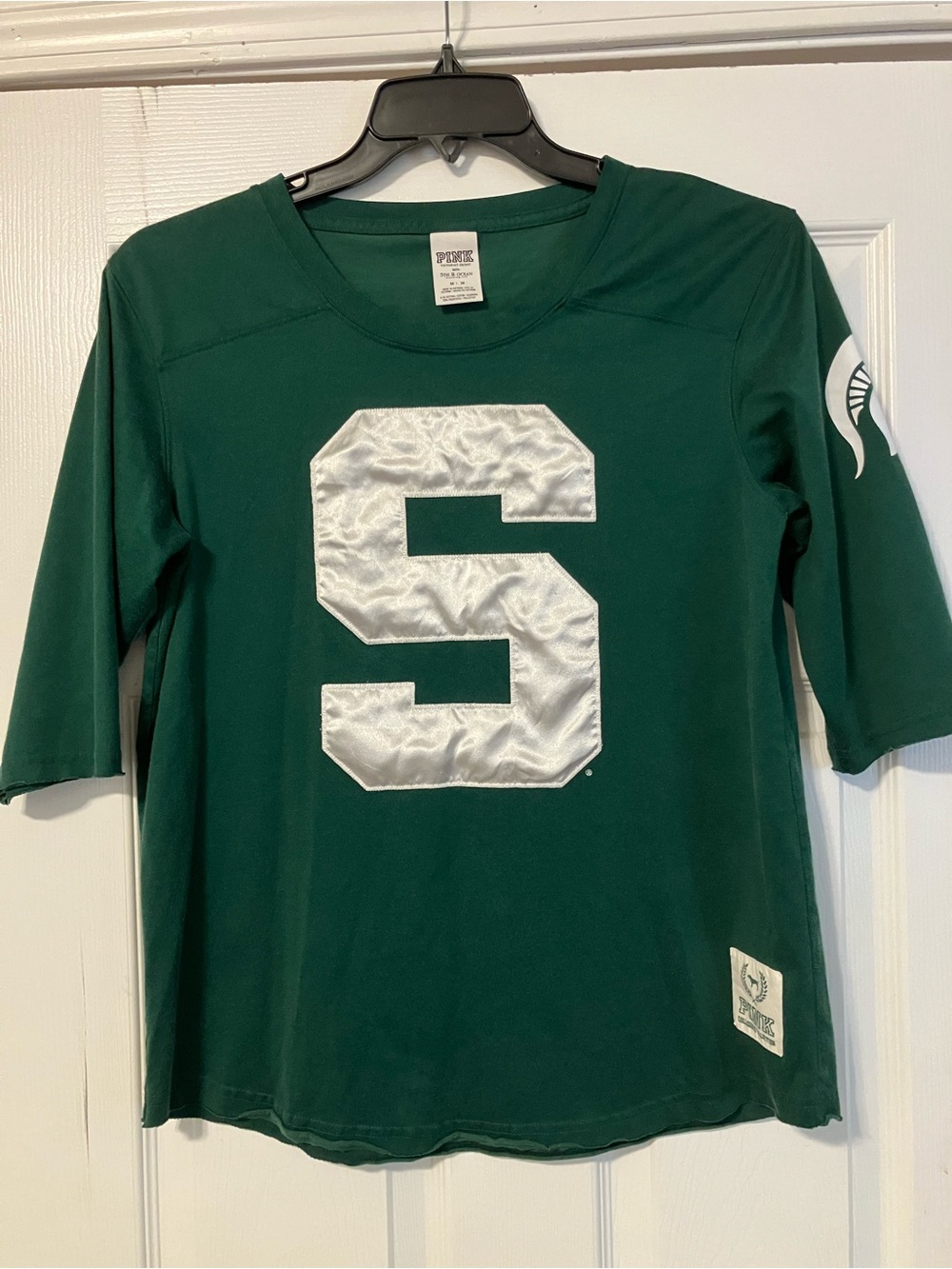 Michigan State Spartans Victoria’s Secret PINK Size Medium 3/4 Long Sleeve Shirt